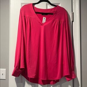 NWT LANE BRYANT blouse size 22/24 v neck lightweight